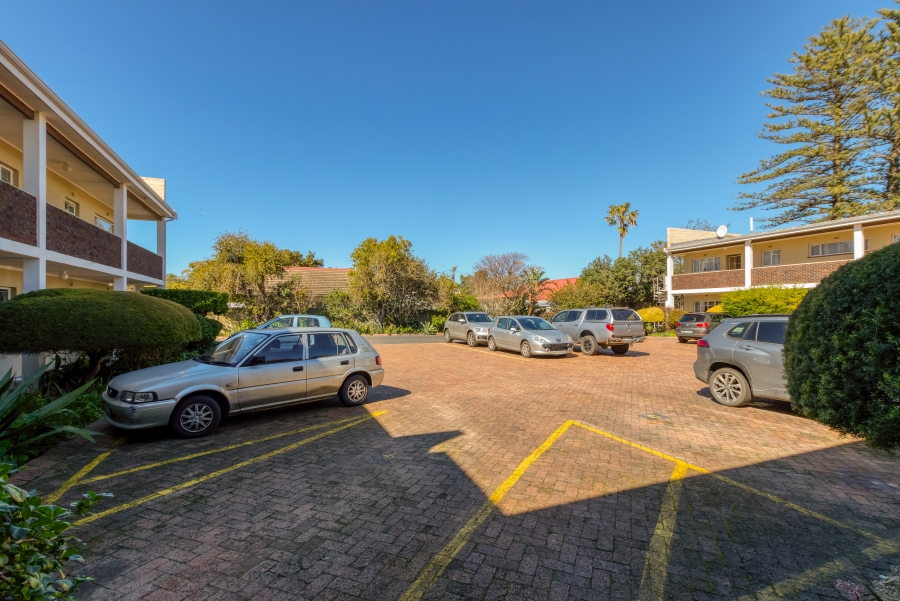 2 Bedroom Property for Sale in Martinville Western Cape